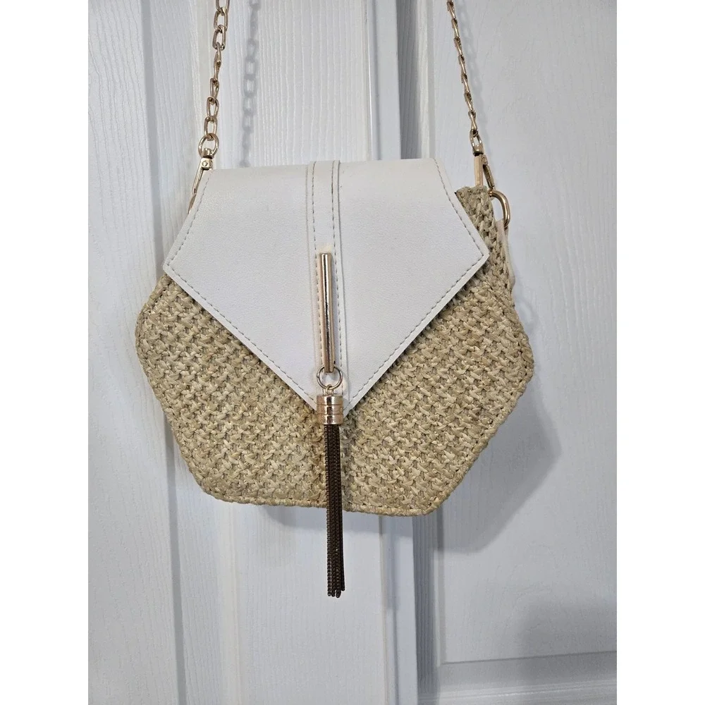 Woven Straw Hexagon Crossbody Bag White Faux Leather Flap Gold Tassel Chain